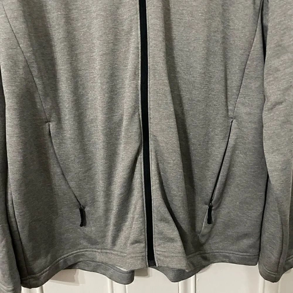Under Armour full zip jacket - Picture 7 of 8